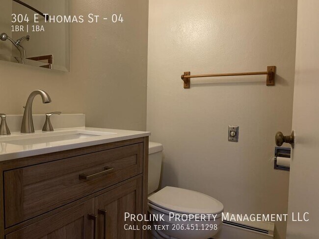 Photo - 304 E Thomas St Unidad 04