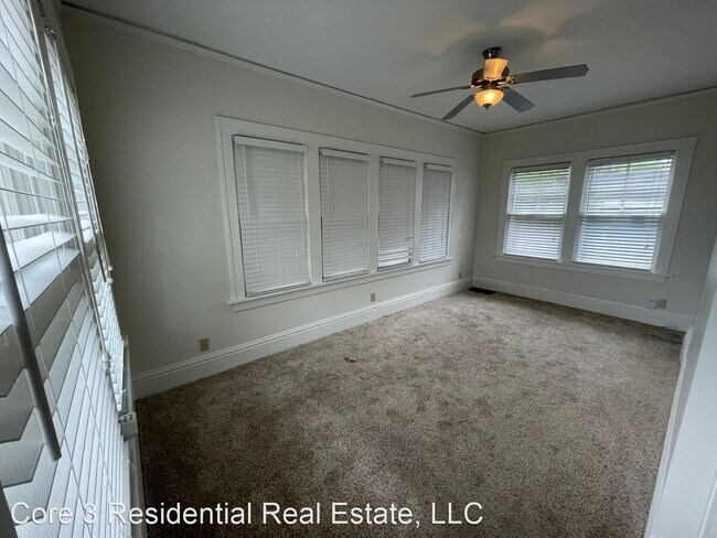 Photo - 3 br, 2.5 bath House - 1701 E. Washington