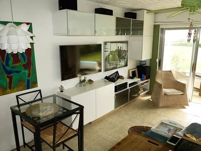 Photo - 6399 Azure Ln Unidad a5