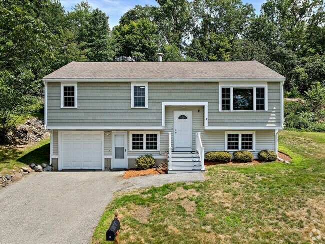 Building Photo - 6 Skyview Rd Rental
