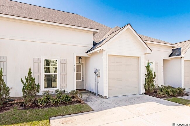 Photo - 8120 Stonelake Cir Ave E