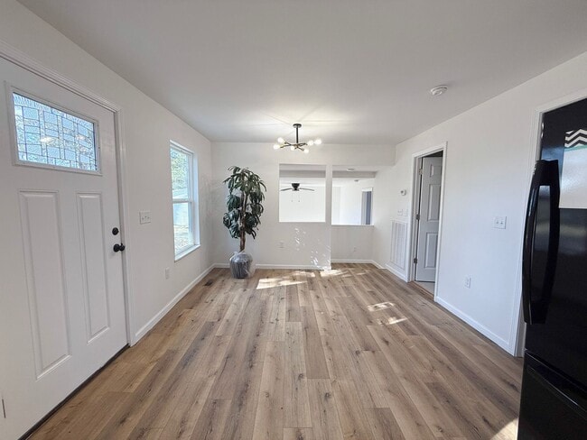 Photo - Cozy Newly Remodeled 2-Bedroom Single-Level Home Near TTU