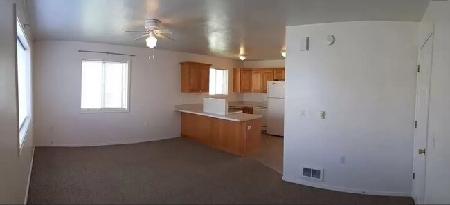 895 Andrews Pl Unit 2