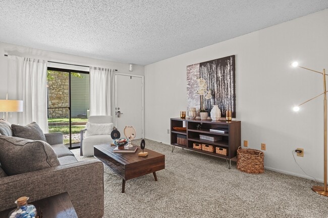 Raintree Apartments