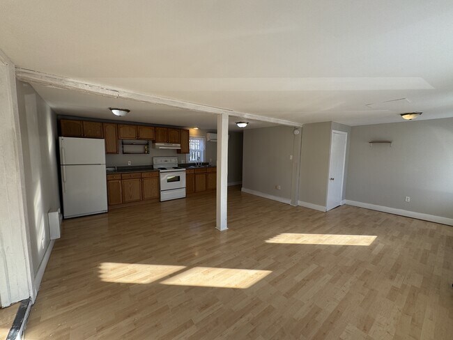 Photo - 318 Main St Unité E