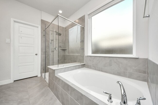 Photo - 4422 Sandhill Terrace Ln