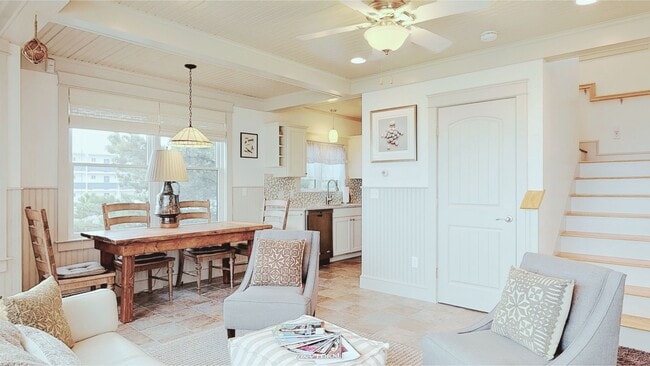 Photo - 3 Parcher Ave