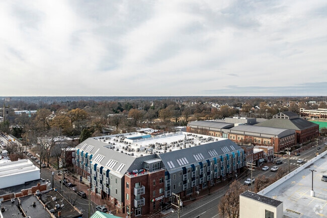 Photo - 805W Lofts