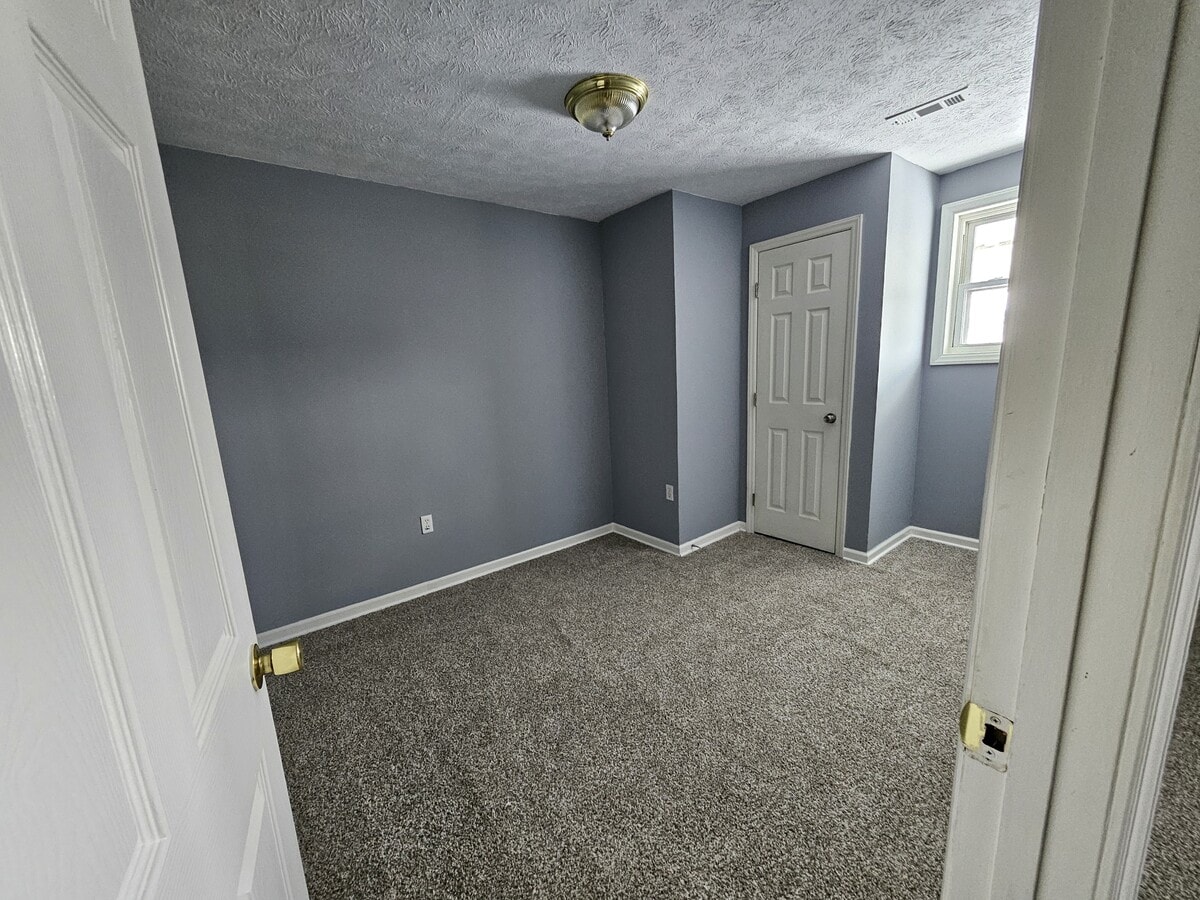 Photo - 108 Carter St