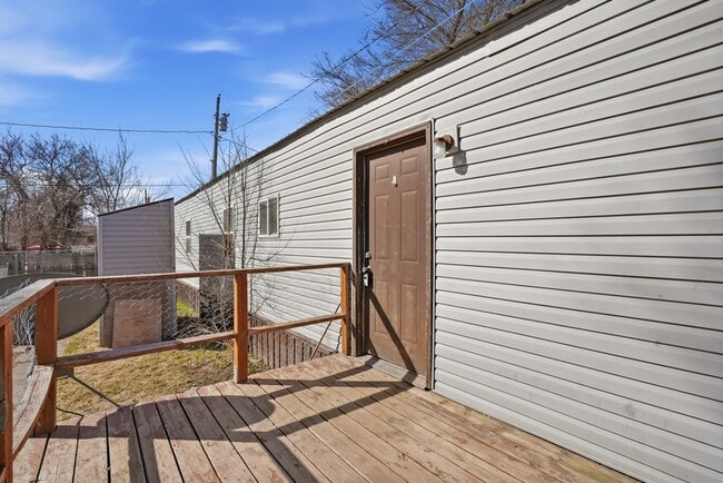 Photo - 107 Gumbo Dr