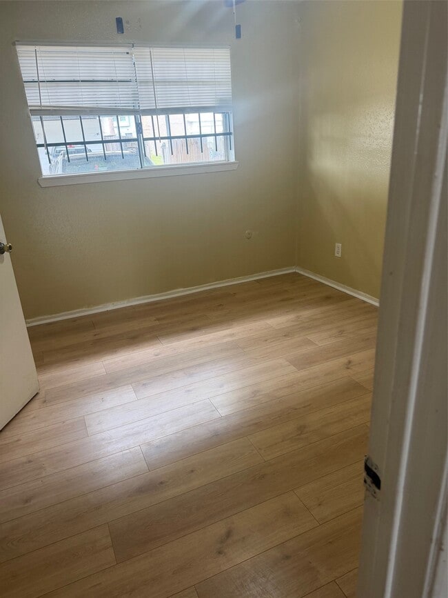 Photo - 6957 Chasewood Dr