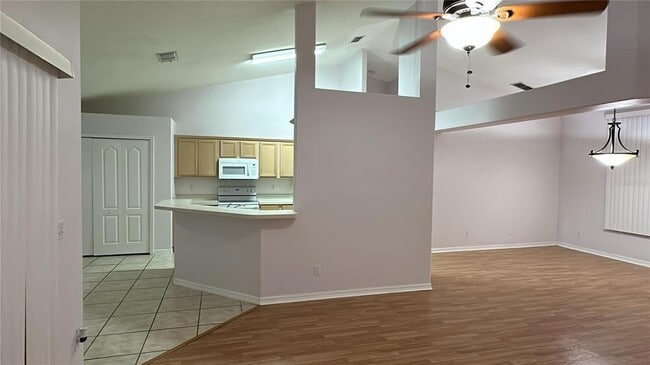 Photo - 534 Lake Sumner Dr