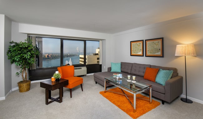 Photo - Riverfront Towers