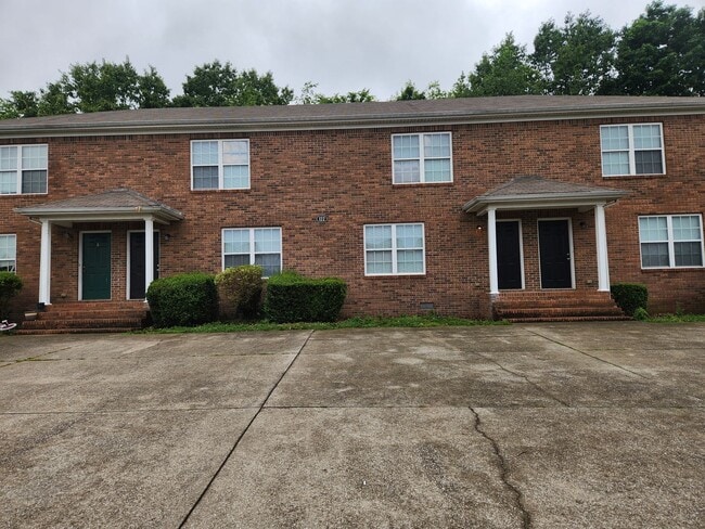Building Photo - 118 Quail Ridge Cir Unit Apt A