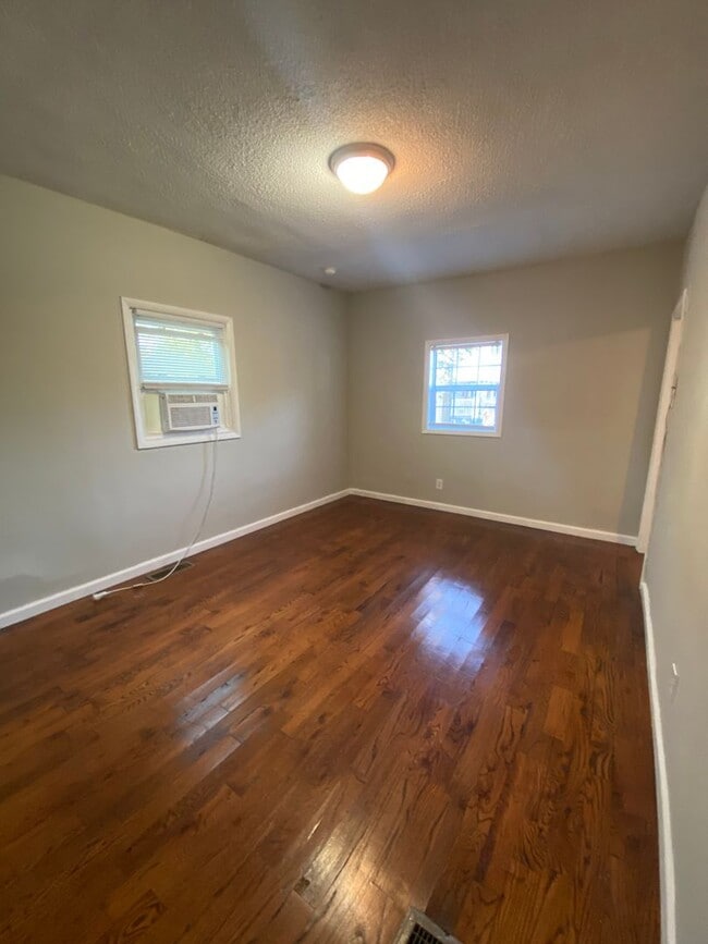 Photo - 1694 S Washington Ave Unidad 1694 S Washington Avenue  A