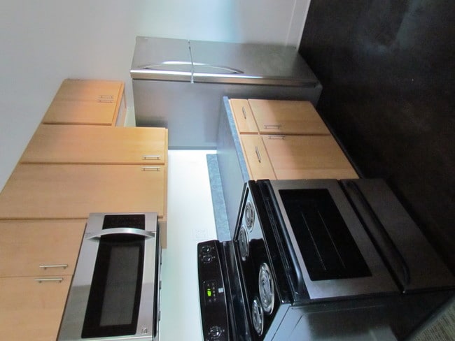 Photo - Stonehouse Village VI