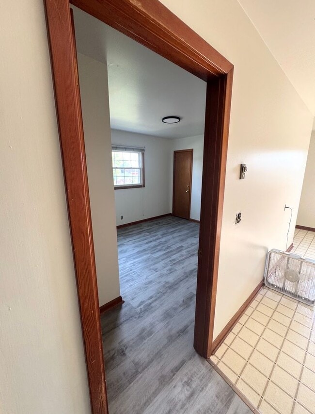 Photo - 133 E Ravine Rd