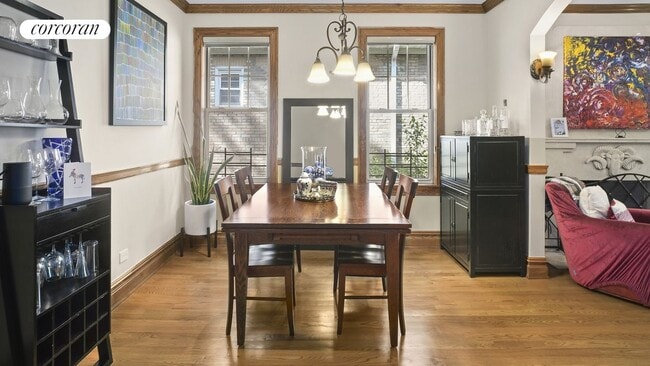 Photo - 6039 Huxley Ave