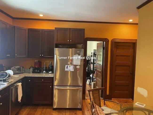 Photo - 29 Fairmount Ave Unit 2