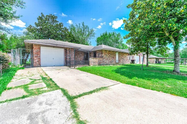 Photo - 10546 Pleasanton Dr