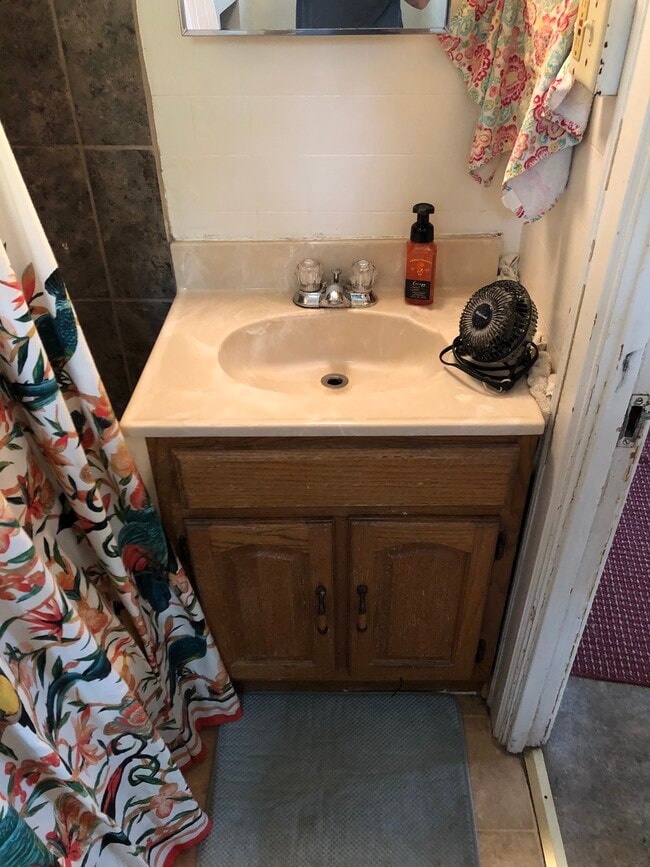 Photo - 505 S 4th St Unit 3