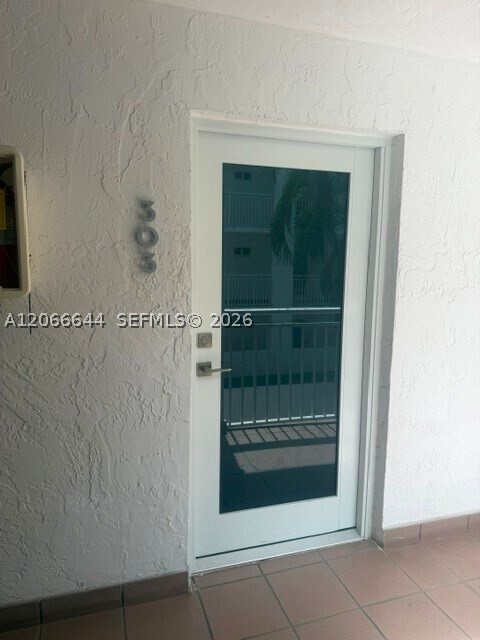 1666 West Dr Unit 303