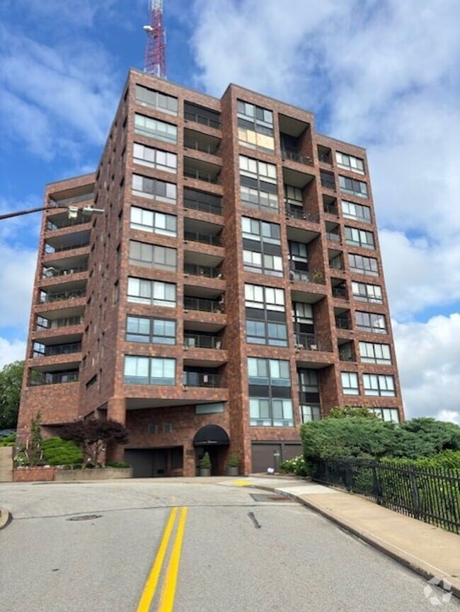 Building Photo - Beautiful Condo for Rent