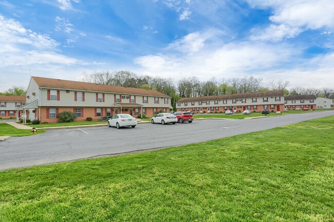 Shippensburg Village Townhomes - Shippensburg Village Townhomes