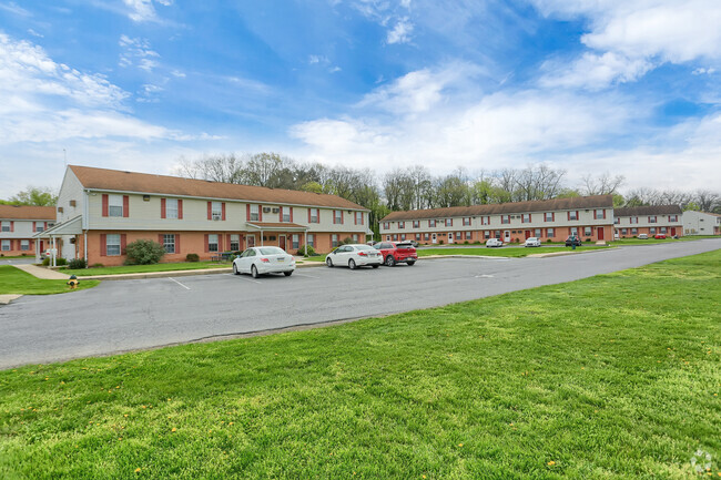 Building Photo - Shippensburg Village Townhomes