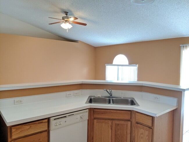 Photo - 1907 Manatee Dr