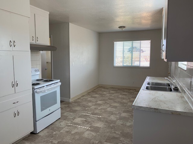 24365 International Pkwy