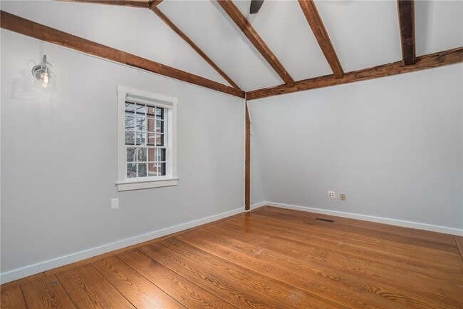 Photo - 31 Bridge St