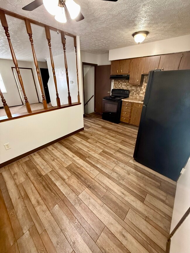 Building Photo - 4068 Colonial Pl