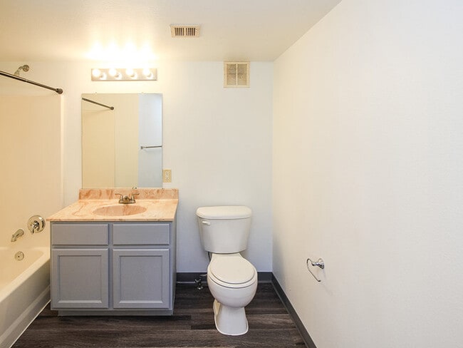 Photo - Rapid Creek Apartments