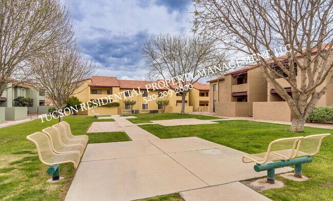 Photo - 2194 N Pantano Rd