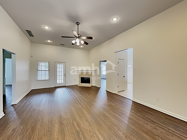 1302 Jackson Pond Cir