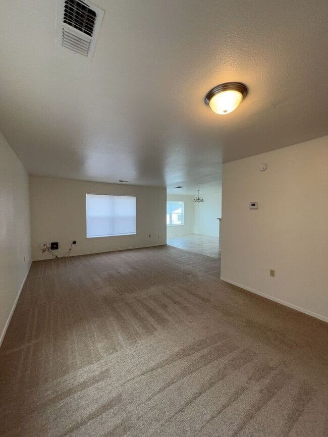 1151 Case Ct