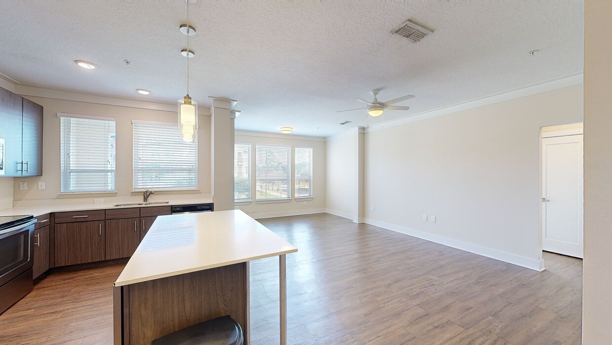 Photo - The Mayfair Apartments