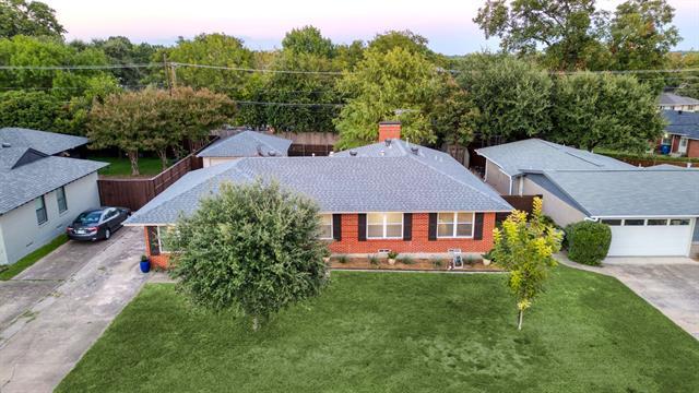 Photo - 314 Easton Rd