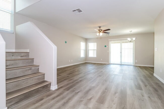 Photo - 22236 W Desert Bloom St