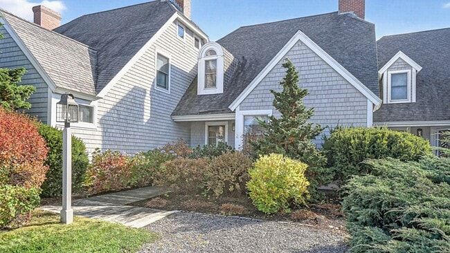 Photo - 47 King St Unit #2