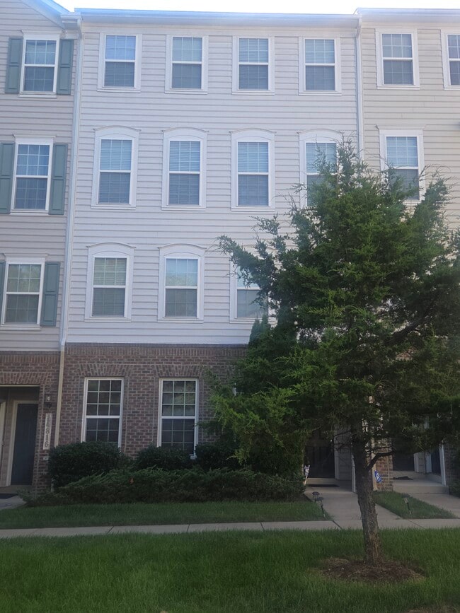 Building Photo - 14818 Mason Creek Cir Unit Chestfield
