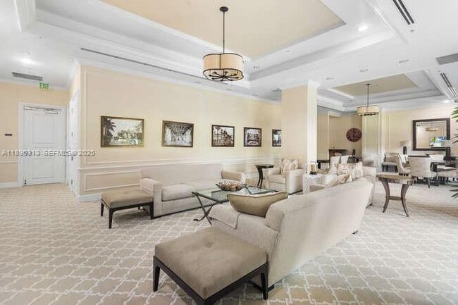 Photo - 403 S Sapodilla Ave Unit 104