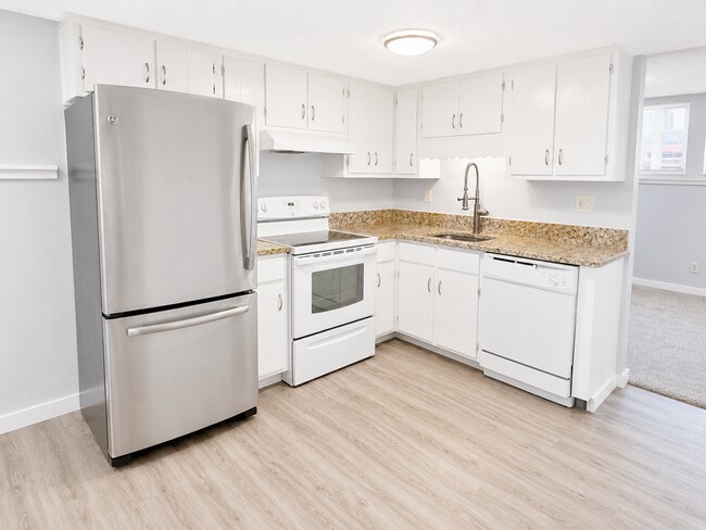 Photo - 2-Bed Denver Apartment Near Cherry Creek Trail & Garland Park Unit C