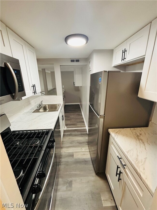 Photo - 21045 Southbend Cir Unit 2