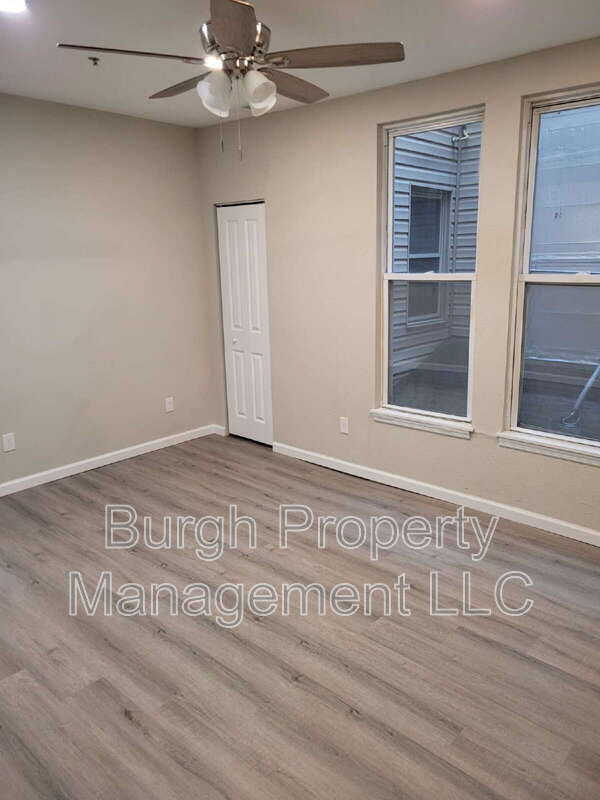 Photo - 118 W 8th Ave Unidad 2A