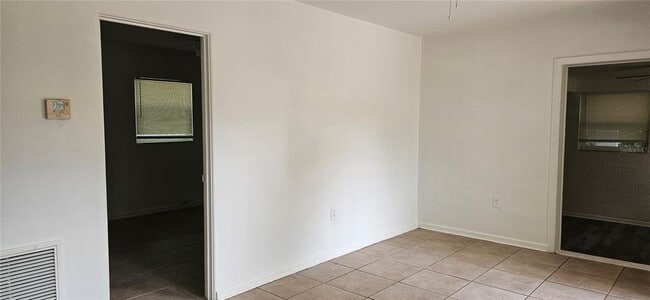 Photo - 139 N Kentucky Ave