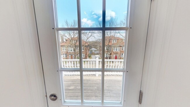 Photo - 244 Winchester St