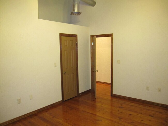 Photo - Stove Works Lofts 206 Unidad SW 206