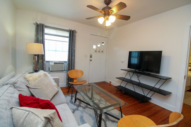 Photo - 375 Weaverville Rd Unit 3